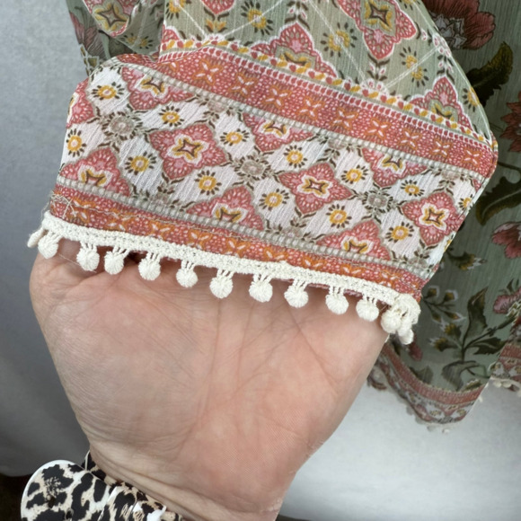 One World Green Floral Lined Sequin Tassel Sheer Blouse Sz L Boho Festival Beach - Picture 6 of 10